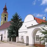 Csoepphaz Tatil Evi Balatonkenese