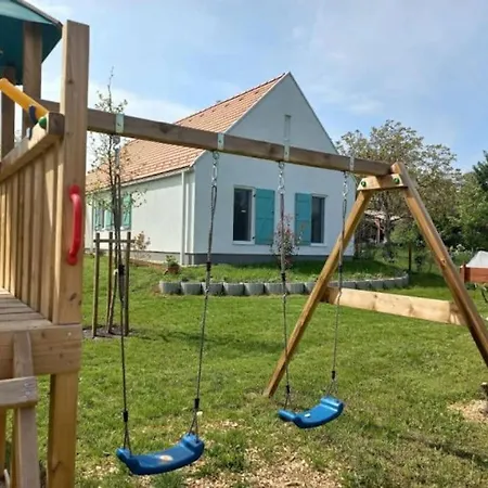 Csoepphaz Dom wakacyjny Balatonkenese