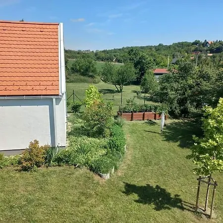 Tatil Evi Csoepphaz Balatonkenese