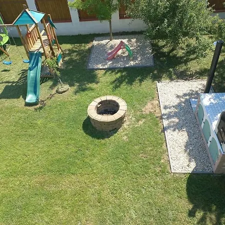 Holiday home Csoepphaz Balatonkenese