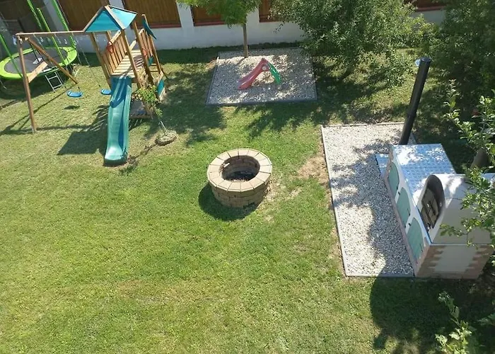 Ferienhaus Csoepphaz Balatonkenese